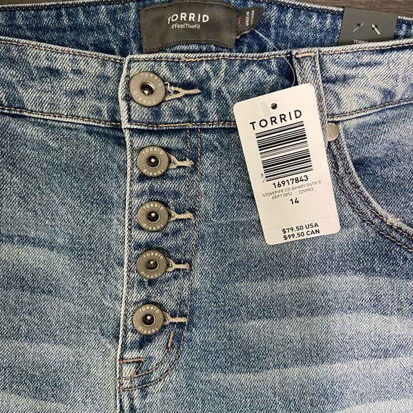 NWT Torrid Stovepipe Mid Rise Jeans Raw Hem Button Fly Distressed Size 14 - Picture 8 of 10